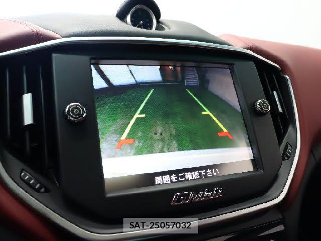 Maserati GHIBLI 2016-12 7272264-7