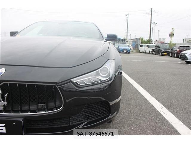 Maserati GHIBLI 2014-12 7328174-10