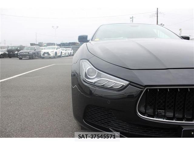Maserati GHIBLI 2014-12 7328174-12
