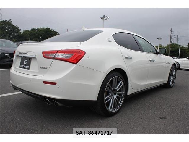 Maserati GHIBLI 2016-01 7328175-20