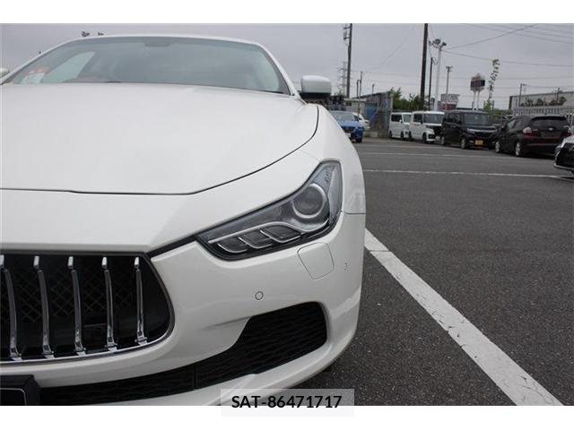 Maserati GHIBLI 2016-01 7328175-23