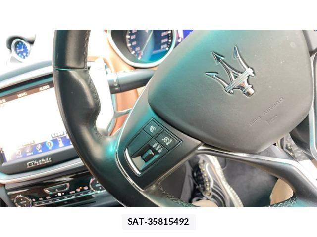 Maserati GHIBLI 2016-10 7358611-14