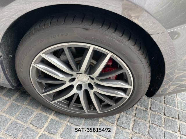 Maserati GHIBLI 2016-10 7358611-4