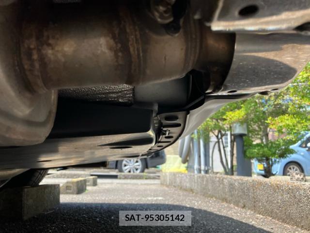 Maserati GHIBLI 2017-01 7455539-11