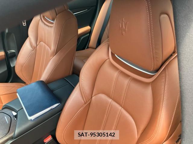 Maserati GHIBLI 2017-01 7455539-14