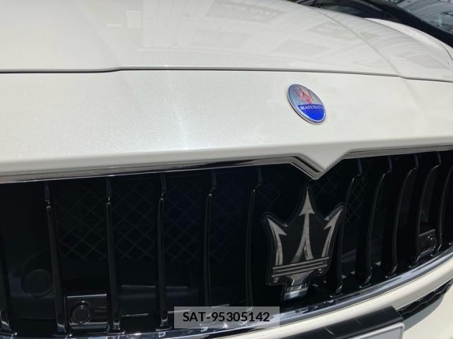 Maserati GHIBLI 2017-01 7455539-5