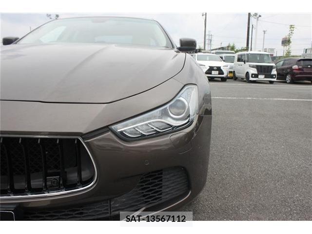 Maserati GHIBLI 2016-09 7455538-9