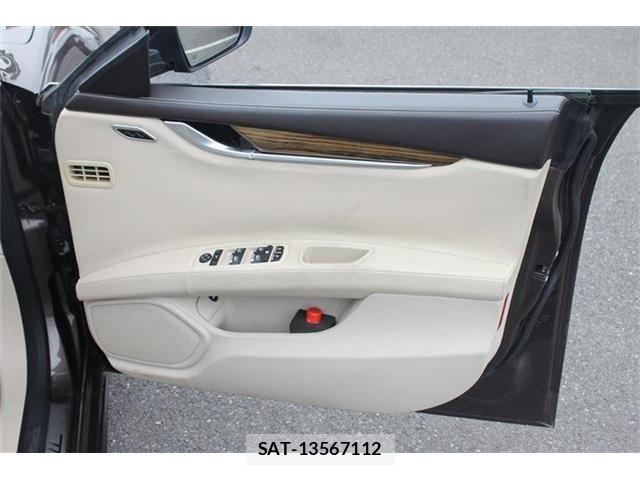 Maserati GHIBLI 2016-09 7455538-24