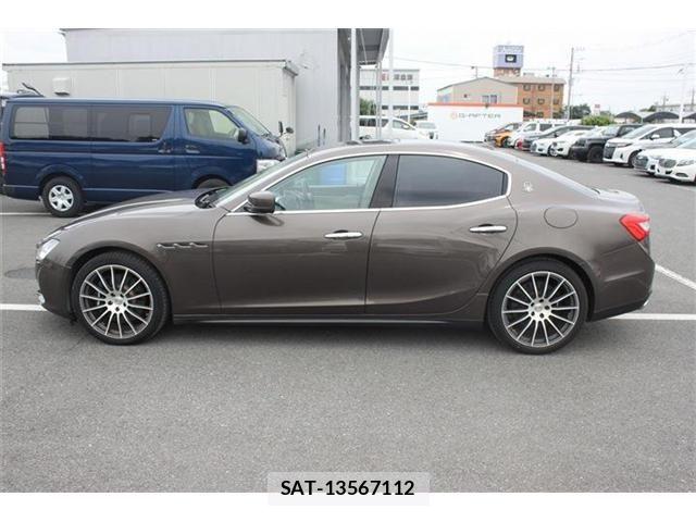 Maserati GHIBLI 2016-09 7455538-7