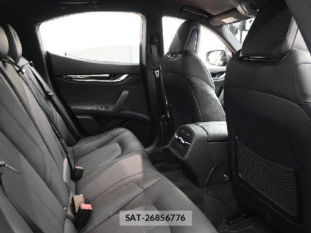 Maserati GHIBLI 2017-12 7501375-14