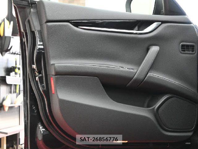 Maserati GHIBLI 2017-12 7501375-22