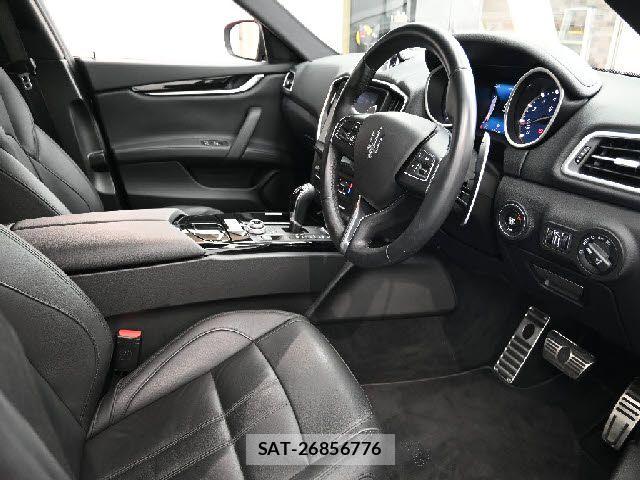 Maserati GHIBLI 2017-12 7501375-3