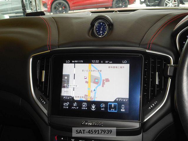 Maserati GHIBLI 2017-06 7617824-10
