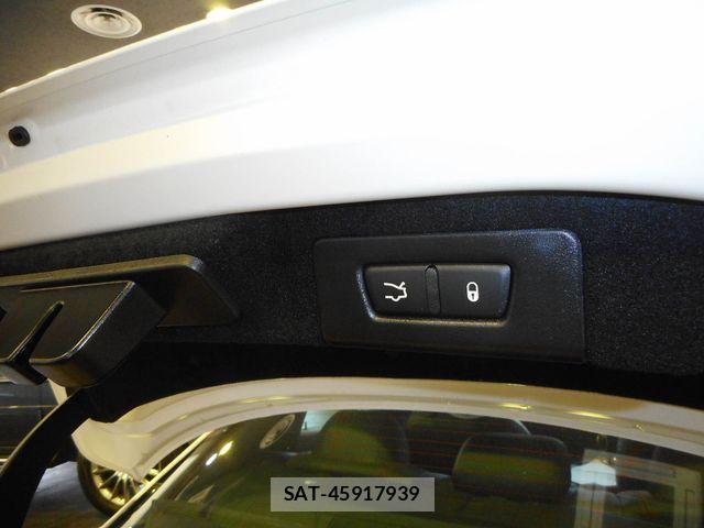 Maserati GHIBLI 2017-06 7617824-28