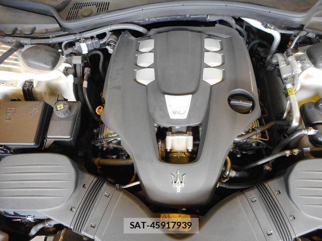 Maserati GHIBLI 2017-06 7617824-29