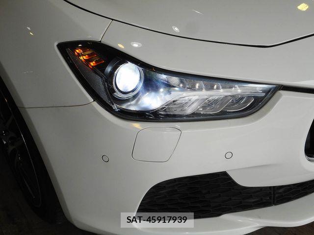 Maserati GHIBLI 2017-06 7617824-7