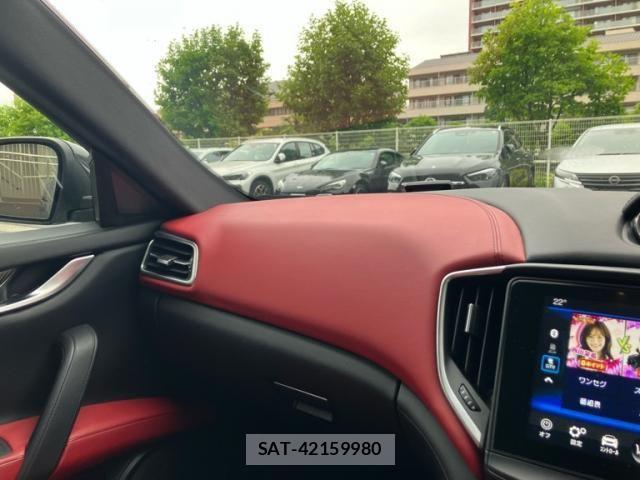 Maserati GHIBLI 2018-06 7962505-22