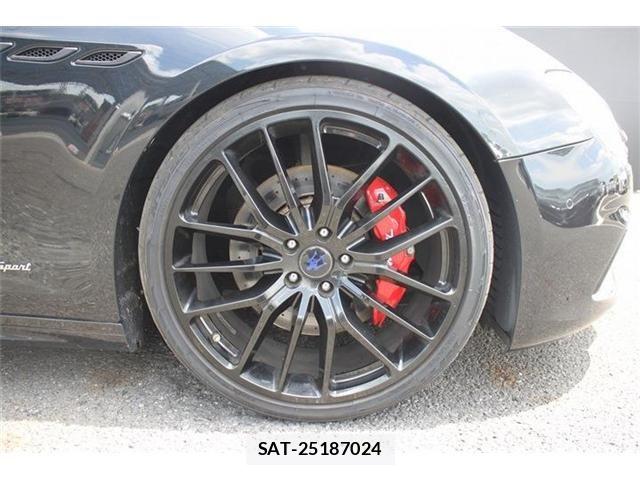 Maserati GHIBLI 2018-11 7962508-13
