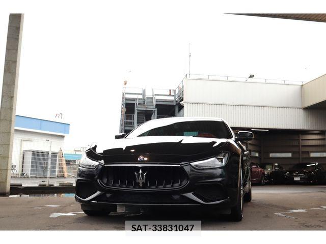 Maserati GHIBLI 2018-02 7979828-0