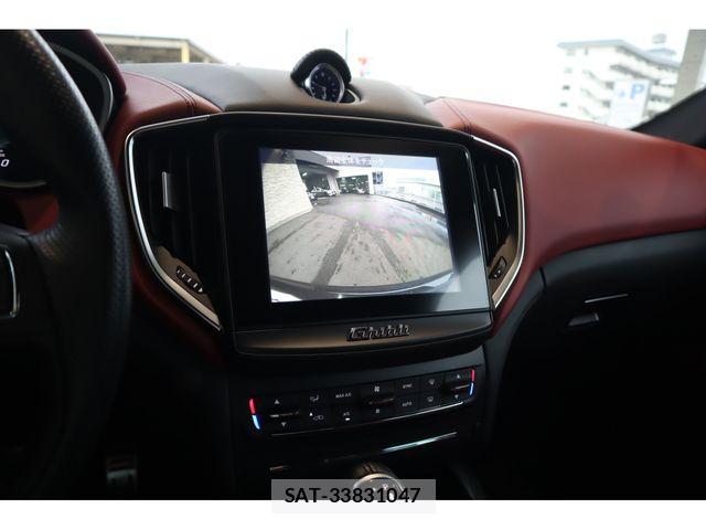 Maserati GHIBLI 2018-02 7979828-9