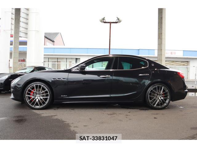 Maserati GHIBLI 2018-02 7979828-4