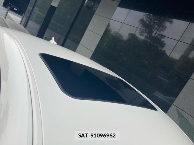 Maserati GHIBLI 2016-08 8036560-9