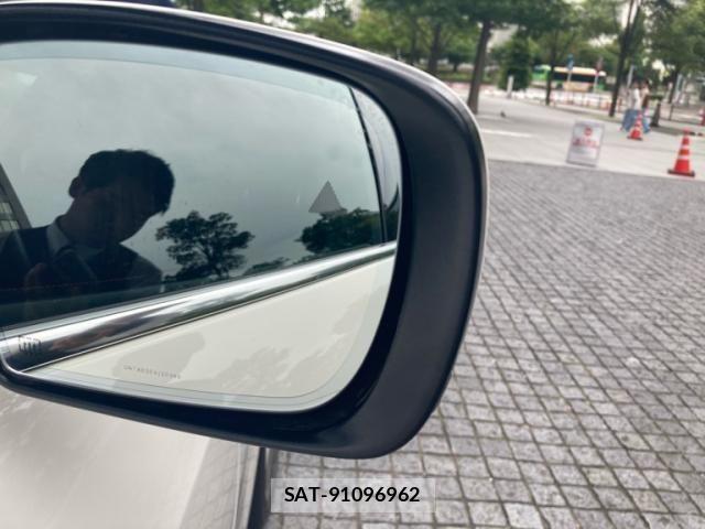 Maserati GHIBLI 2016-08 8036560-10