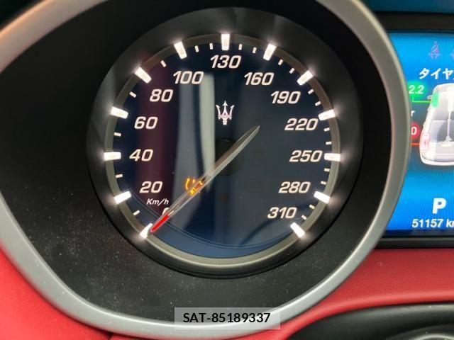 Maserati GHIBLI 2018-03 8074438-20