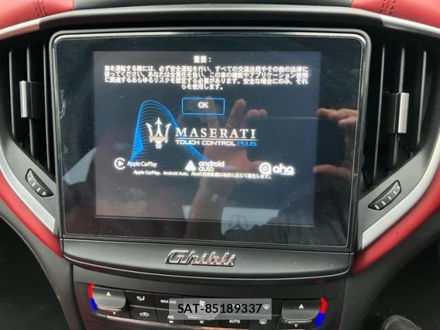 Maserati GHIBLI 2018-03 8074438-21