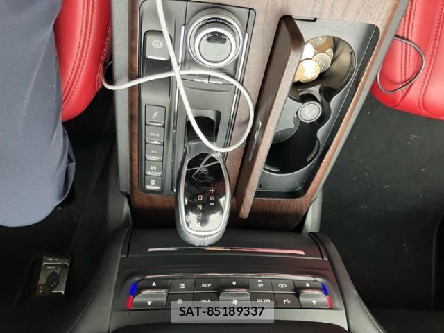 Maserati GHIBLI 2018-03 8074438-24