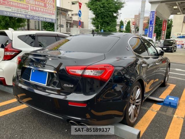 Maserati GHIBLI 2018-03 8074438-5