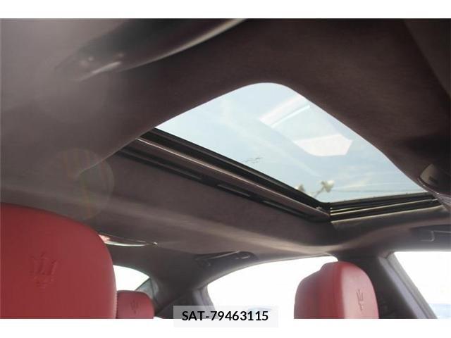Maserati GHIBLI 2016-11 8074441-14