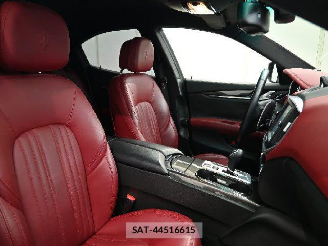 Maserati GHIBLI 2015-07 8230712-1