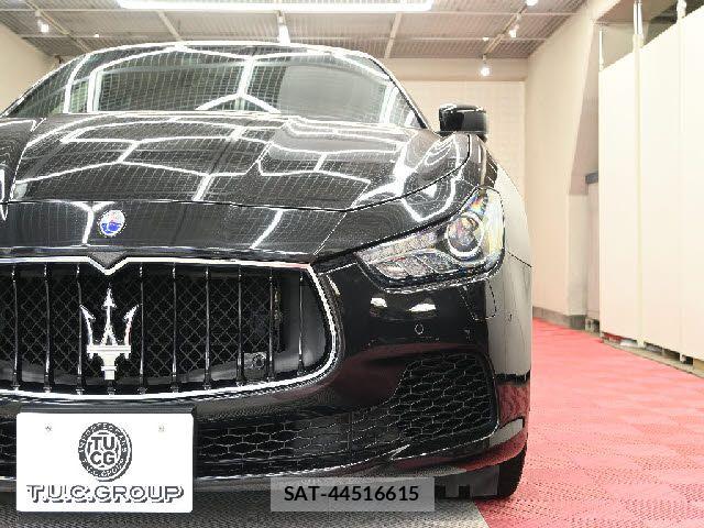 Maserati GHIBLI 2015-07 8230712-5