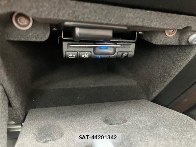 Maserati GHIBLI 2015-03 8245800-18