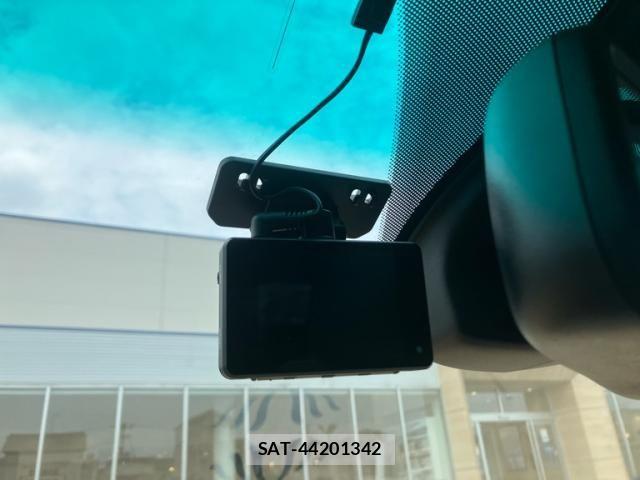 Maserati GHIBLI 2015-03 8245800-23