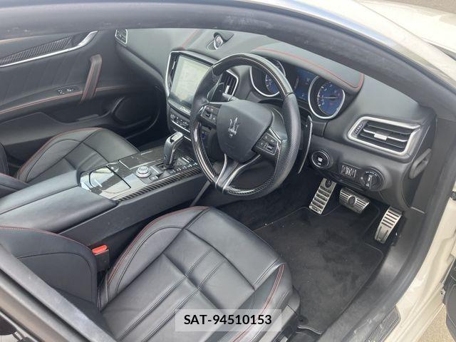 Maserati GHIBLI 2021-12 8245799-1