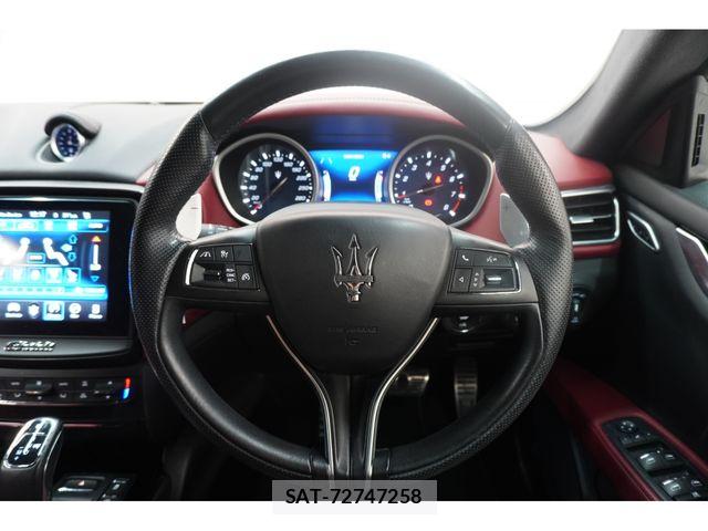 Maserati GHIBLI 2019-04 8366827-20