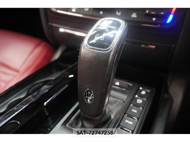 Maserati GHIBLI 2019-04 8366827-23