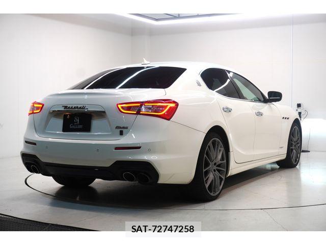 Maserati GHIBLI 2019-04 8366827-7