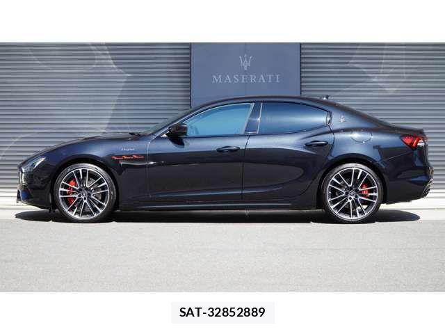 Maserati GHIBLI 2021-07 8457850-1