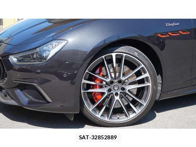 Maserati GHIBLI 2021-07 8457850-6
