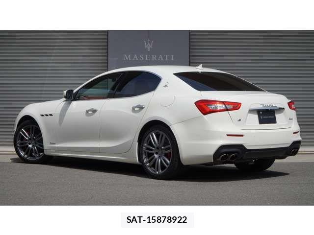 Maserati GHIBLI 2017-12 8457851-2