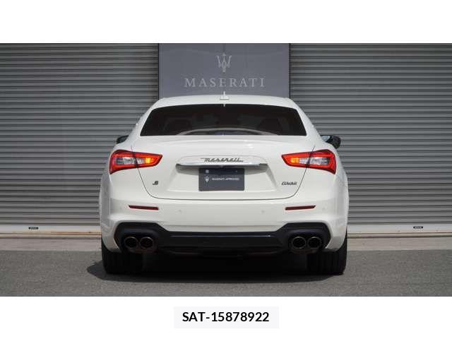 Maserati GHIBLI 2017-12 8457851-3