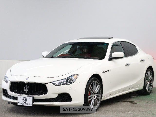 Maserati GHIBLI 2016-12 8525629-13