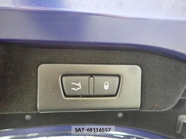 Maserati GHIBLI 2018-06 8525628-25