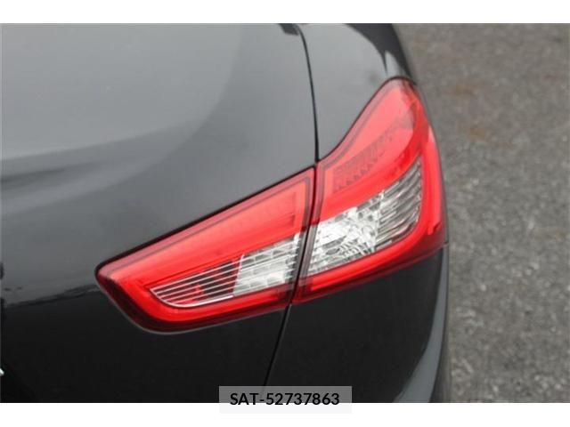 Maserati GHIBLI 2015-01 8660059-9