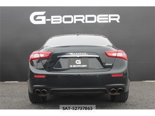 Maserati GHIBLI 2015-01 8660059-8