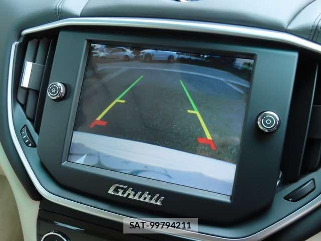 Maserati GHIBLI 2014-05 8830086-13
