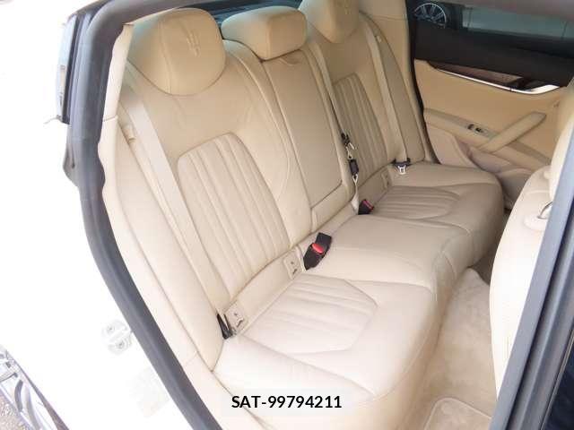 Maserati GHIBLI 2014-05 8830086-17